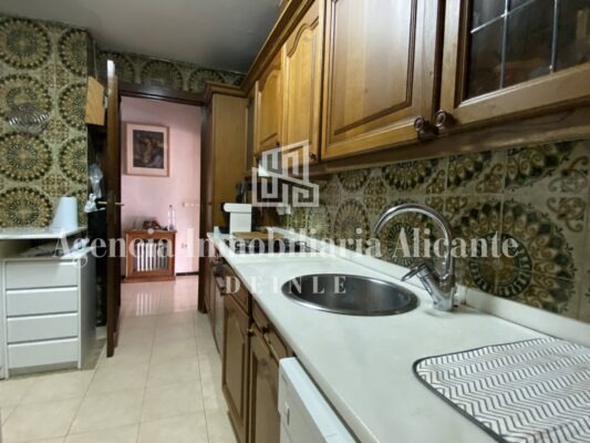 Piso AV Doctor Ramón y Cajal