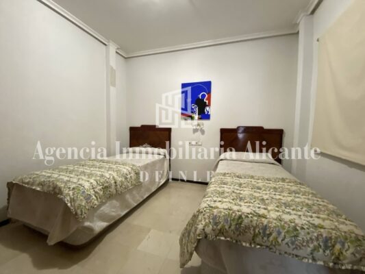 Piso AV Doctor Ramón y Cajal